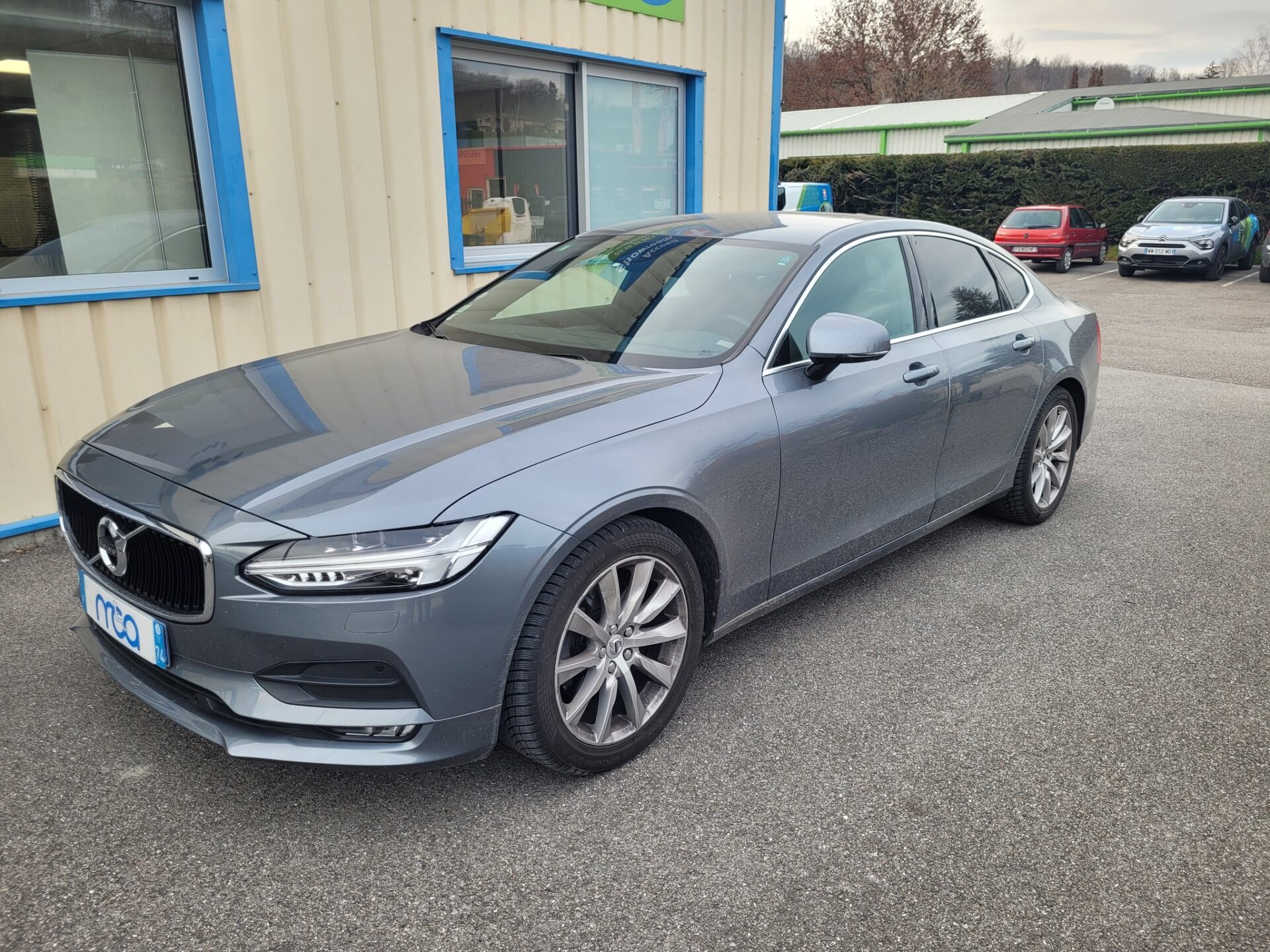 Photo d'une VOLVO V60 BVA