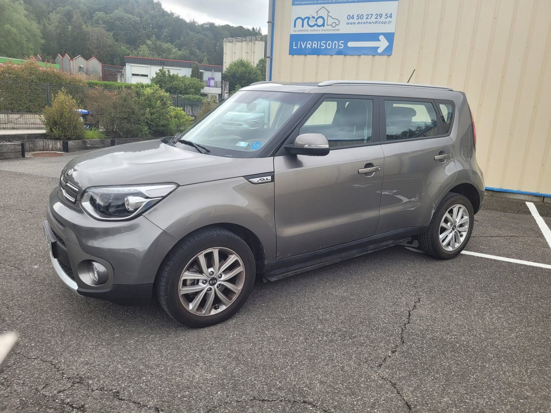 Intervention sur une Kia Soul E-Motion équipé par Kivi Mobility Freedom srl