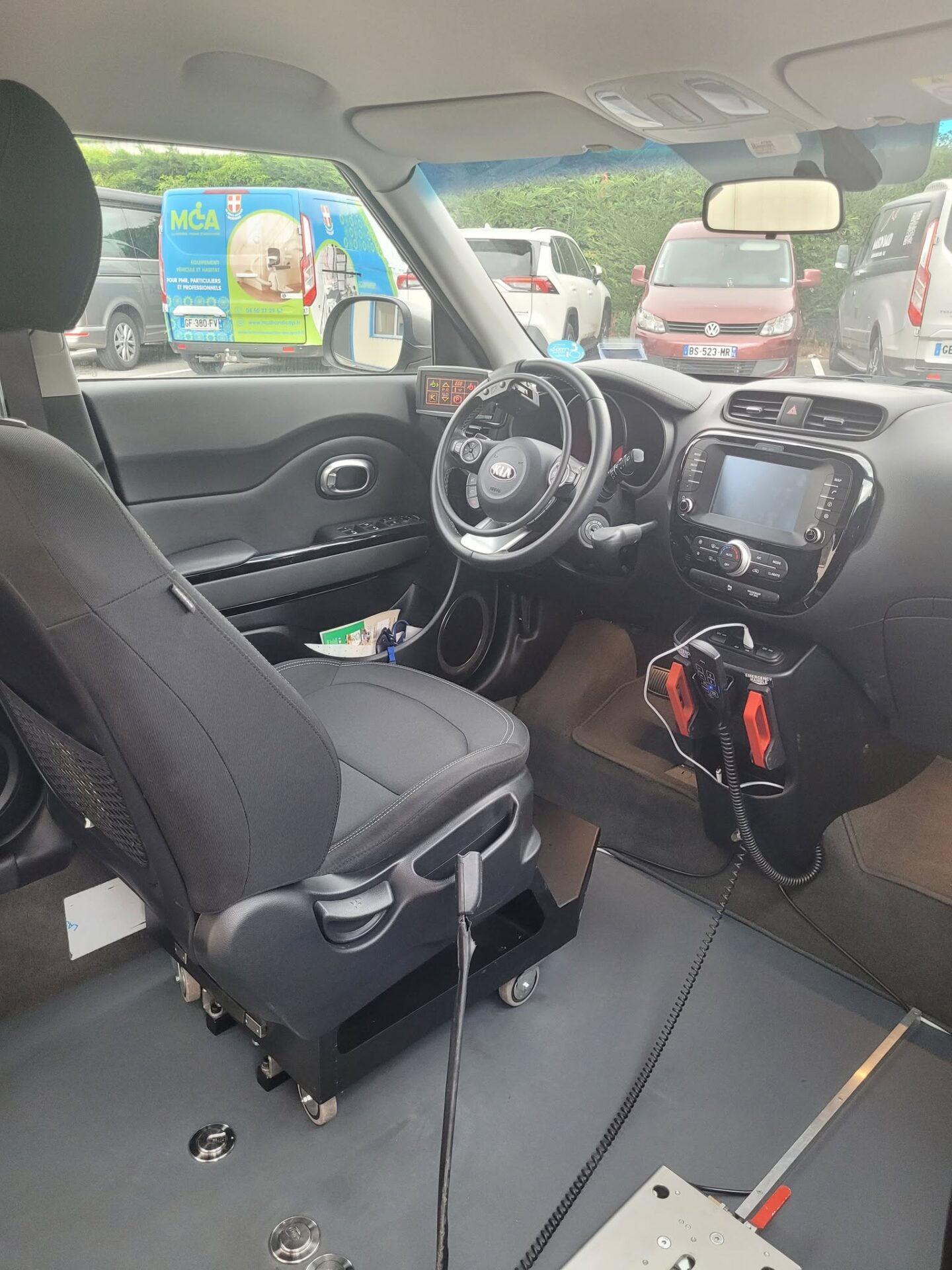 Intervention sur une Kia Soul E-Motion équipé par Kivi Mobility Freedom srl