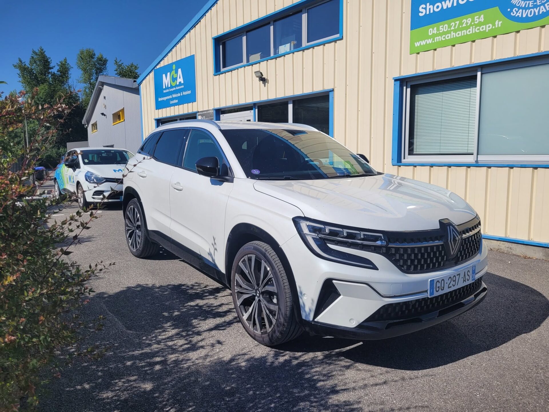 Installation d'une pédale accélératrice à gauche by Sojadis sur un RENAULT Austral de 2023